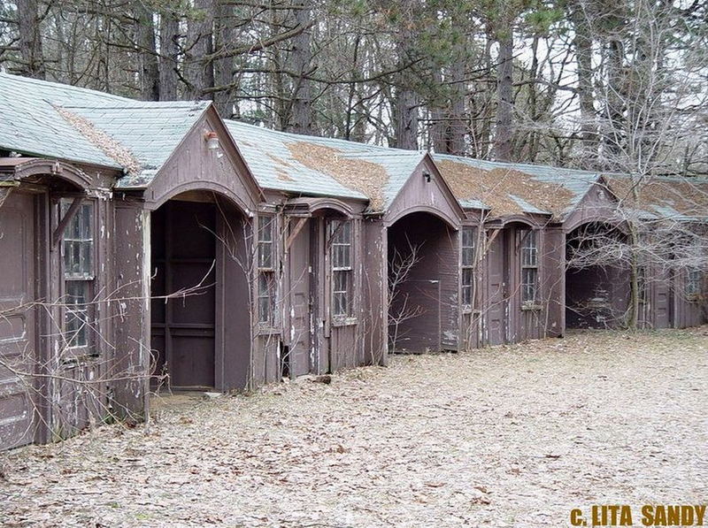 Pine Crest Cabins - Photo From C Lita Sandy On Flickr (newer photo)